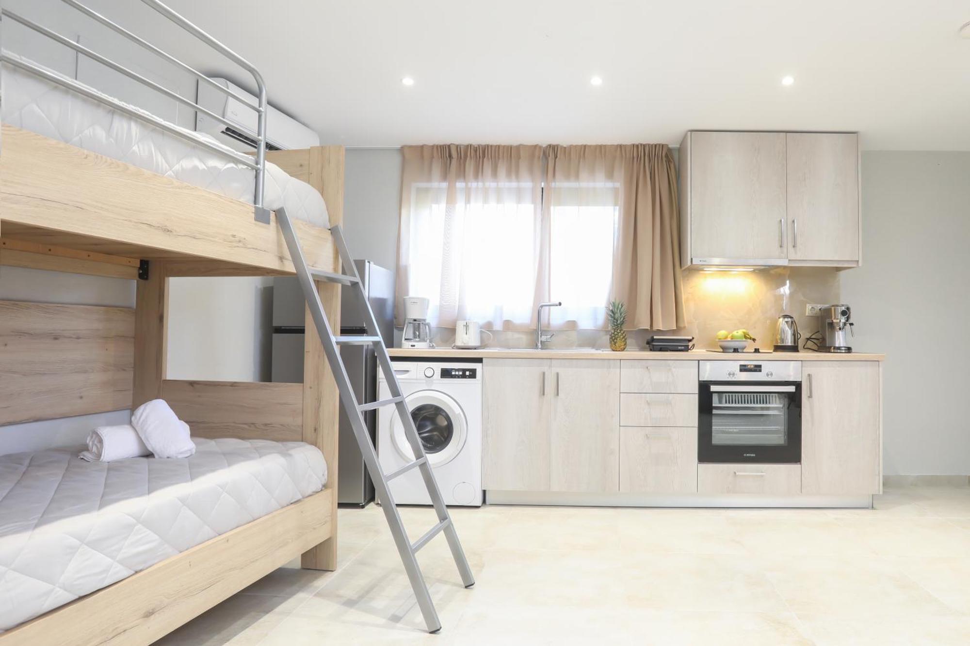 Corfu Gold Luxury Suites Benitses  Extérieur photo