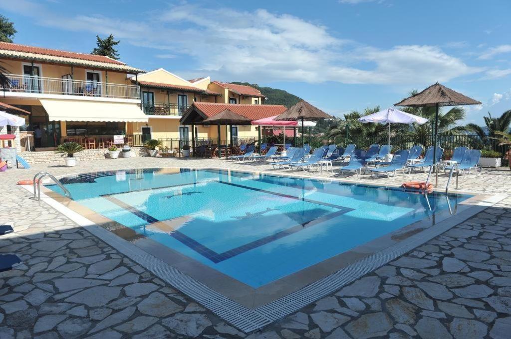 Corfu Gold Luxury Suites Benitses  Extérieur photo